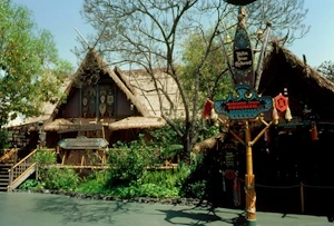 Photo of the Tahitian Terrace restaurant in Disneyland.