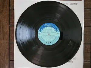 The Spirit of Christmas with the Living Strings (Mono) Album
